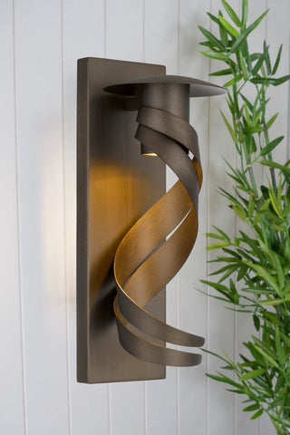 Tobera LED Exterior Metal Swirl Wall Light